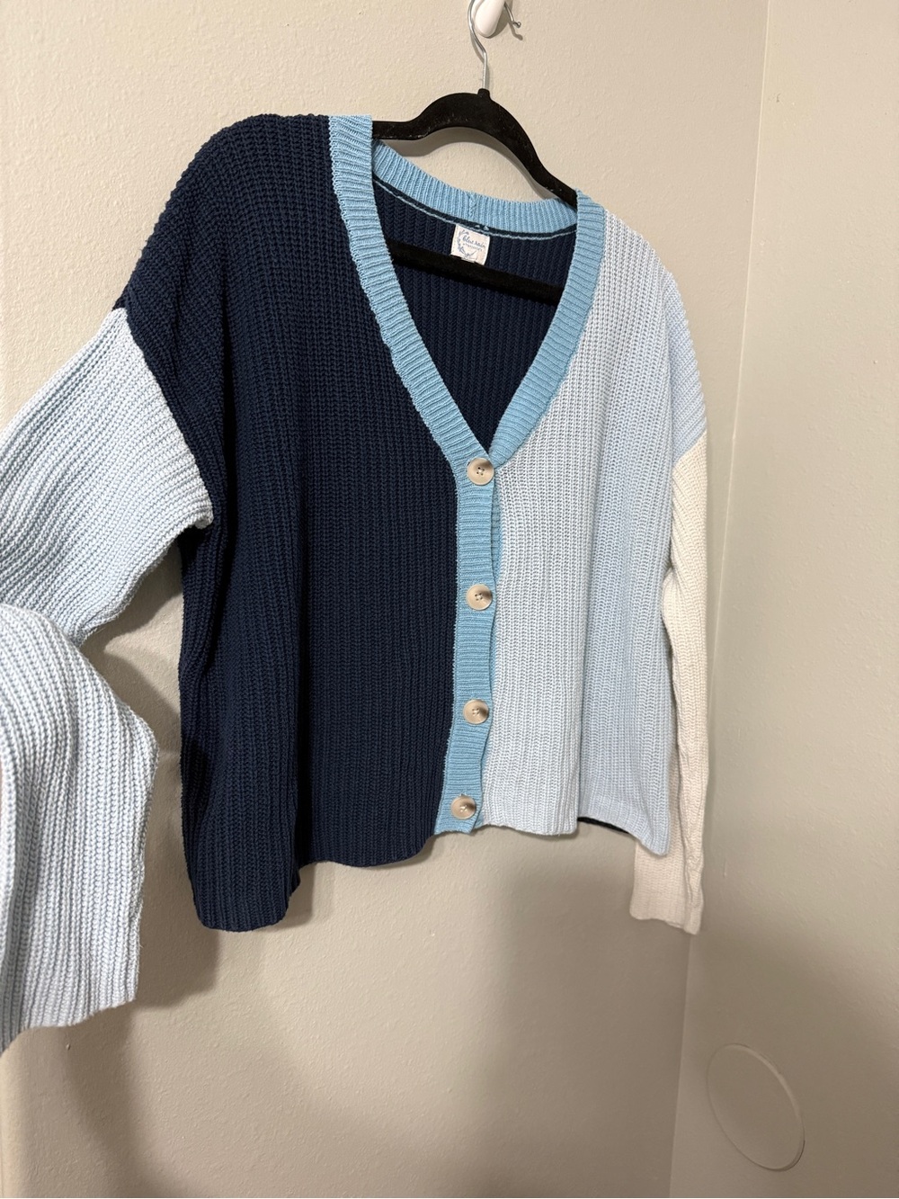 Francesca’s Color Block Light Blue, Navy & White Button Front Sweater M